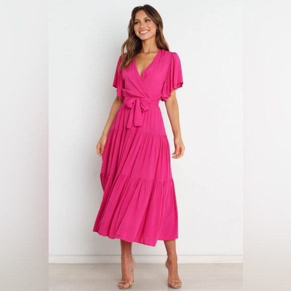 🩷 EUC Petal & Pup Barker faux wrap flutter sleeve tiered Midi Dress Barbie PINK - Picture 1 of 13